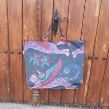 Cargar imagen en el visor de la galería, Bolso Lince Alado