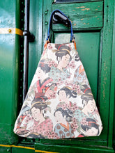 Cargar imagen en el visor de la galería, BOLSO HIROMI KAWAKAMI KINGSIZE