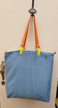 Cargar imagen en el visor de la galería, BOLSO PANA AZUL