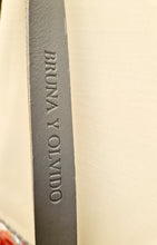 Cargar imagen en el visor de la galería, BOLSO PANA GRIS