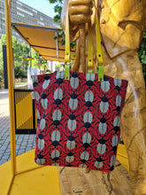 Cargar imagen en el visor de la galería, BOLSO BEETLES ROJO