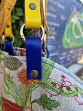Cargar imagen en el visor de la galería, BOLSO MARY AGNES CHASE
