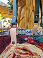 Cargar imagen en el visor de la galería, BOLSO KURT COBAIN
